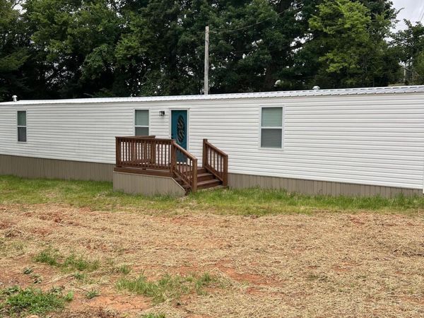 9960 Shaw Ferry Rd , Lenoir City, TN 37772