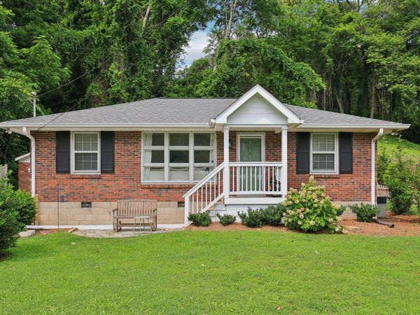 3313 Colby Dr , Nashville, TN 37211