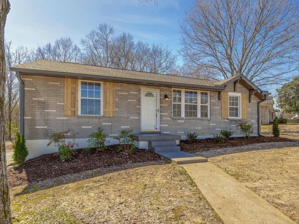 522 Stewarts Ferry Pike , Nashville, TN 37214