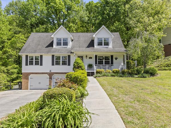 477 Middle View Drive , Ringgold, GA 30736