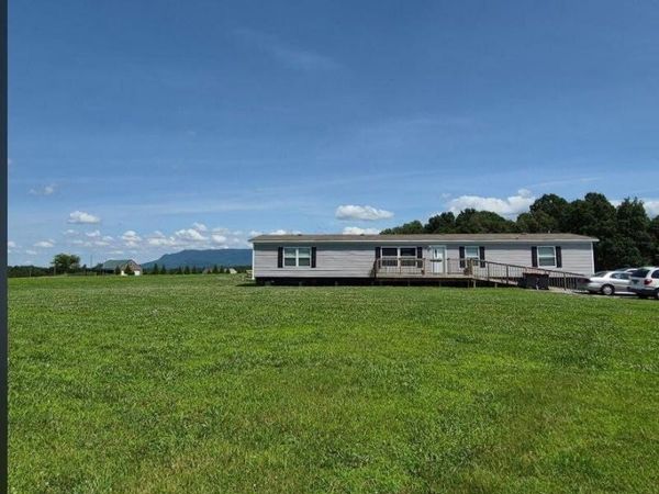 5138 Sevierville Rd , Maryville, TN 37804