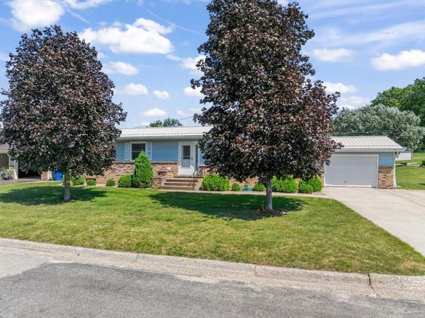 607 E Jessie Street , Rushford, MN 55971