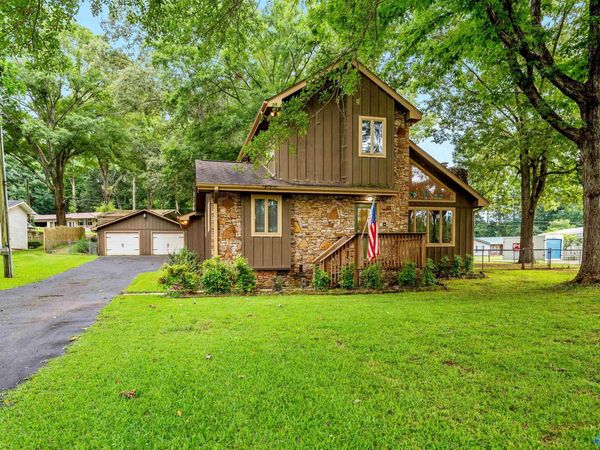 292 Point Of Pines, Guntersville, AL 35976