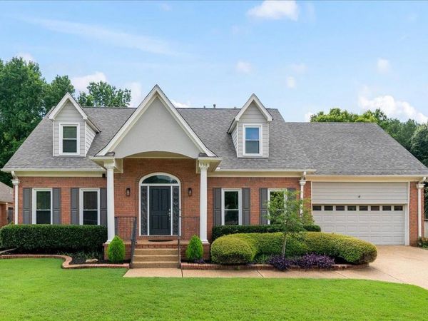 958 VIVIAN LEIGH LN, Collierville, TN 38017