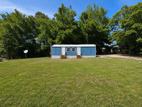 686 W 4th Street, Newark, AR 72562