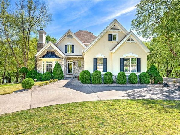 45 Sailboat Drive , Holiday Island, AR 72631