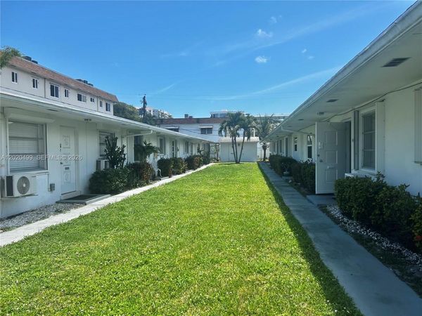 2222 Taylor St , Unit 11, Hollywood, FL 33020