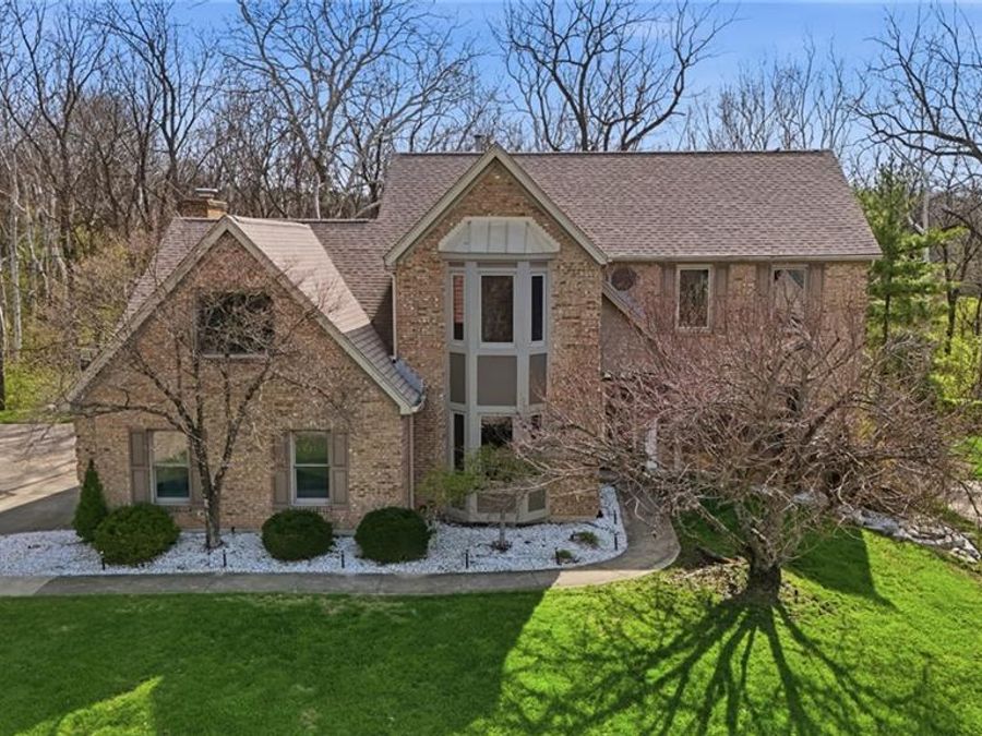 8784 Eagle Ridge Drive, West Chester, OH 45069 Photo 1