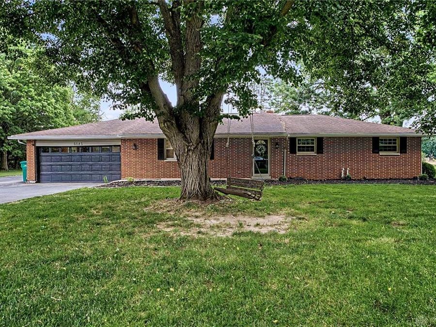 5185 David Drive, Tipp City, OH 45371 Photo 1