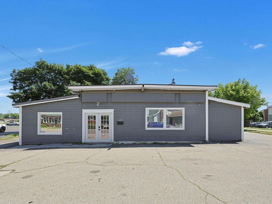 685 E Front Street , Logan, OH 43138 Photo 1