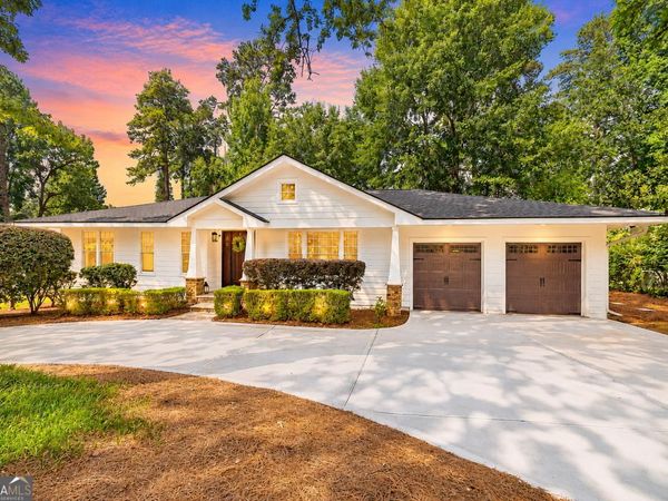 5178 Chamblee Dunwoody Road, Atlanta, GA 30338