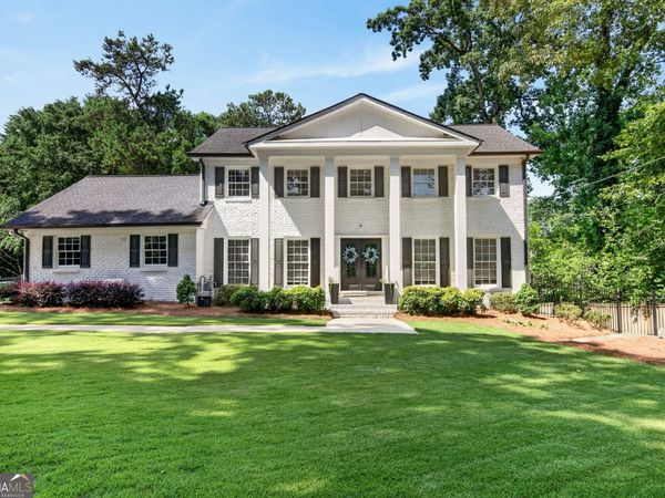 4766 Chamblee Dunwoody Road, Atlanta, GA 30338
