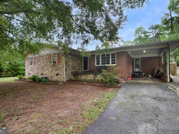 108 Roberts Street, Calhoun, GA 30701