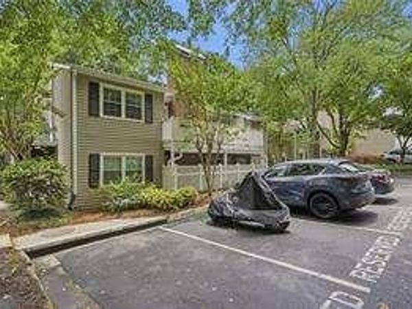 1750 Clairmont Road, Unit 11, Decatur, GA 30033