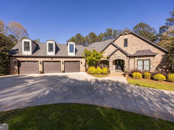 524 King Road, Forsyth, GA 31029