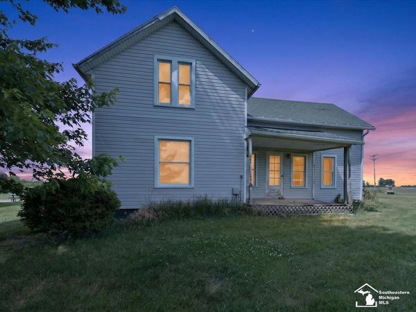 11952 Mc Mahon Road, Blissfield, MI 49228