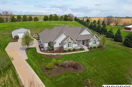 3570 Golden Eagle Circle, Blair, NE 68008