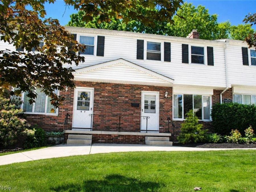 6484 State Road , Unit D8, Parma, OH 44134 Photo 1