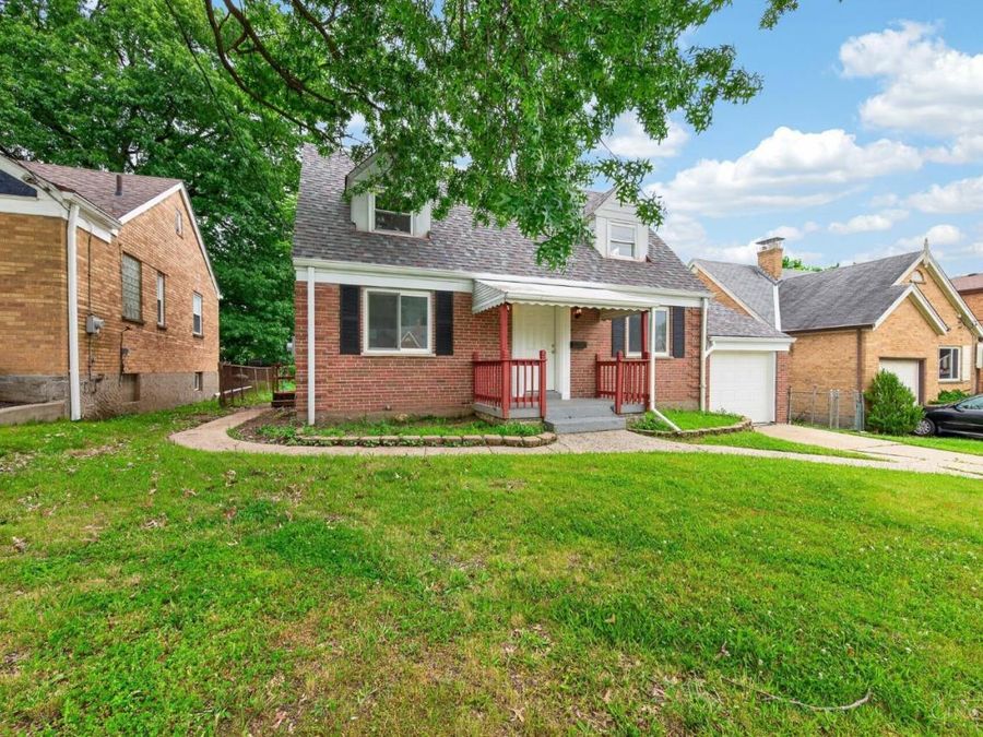 3452 Robb Avenue, Cheviot, OH 45211 Photo 2