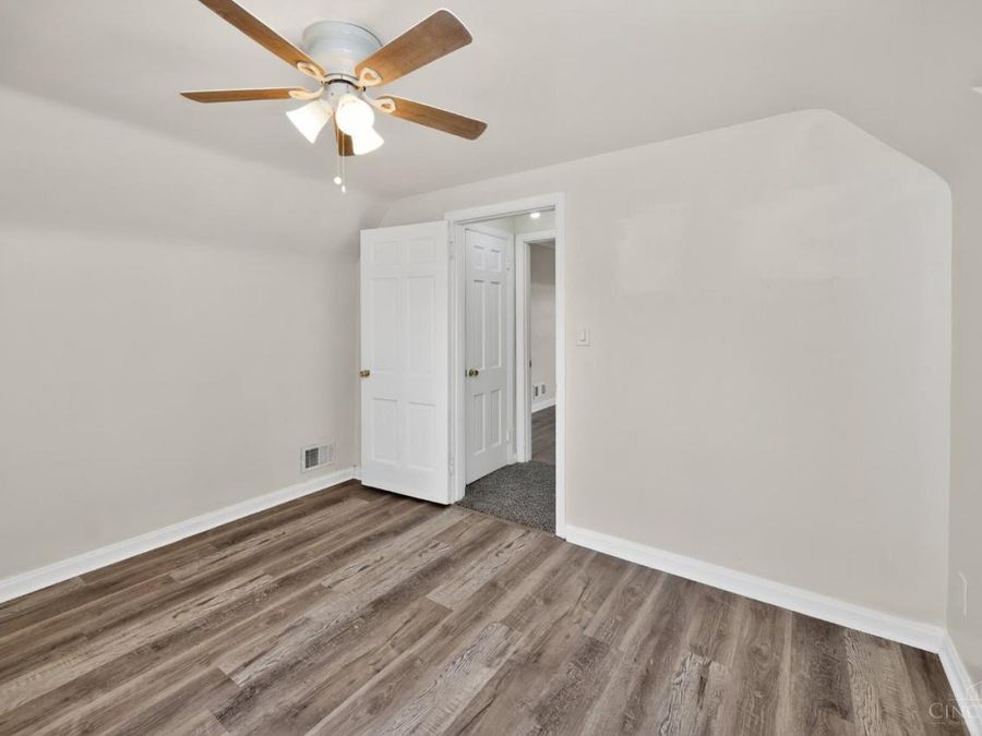 3452 Robb Avenue, Cheviot, OH 45211 Photo 6