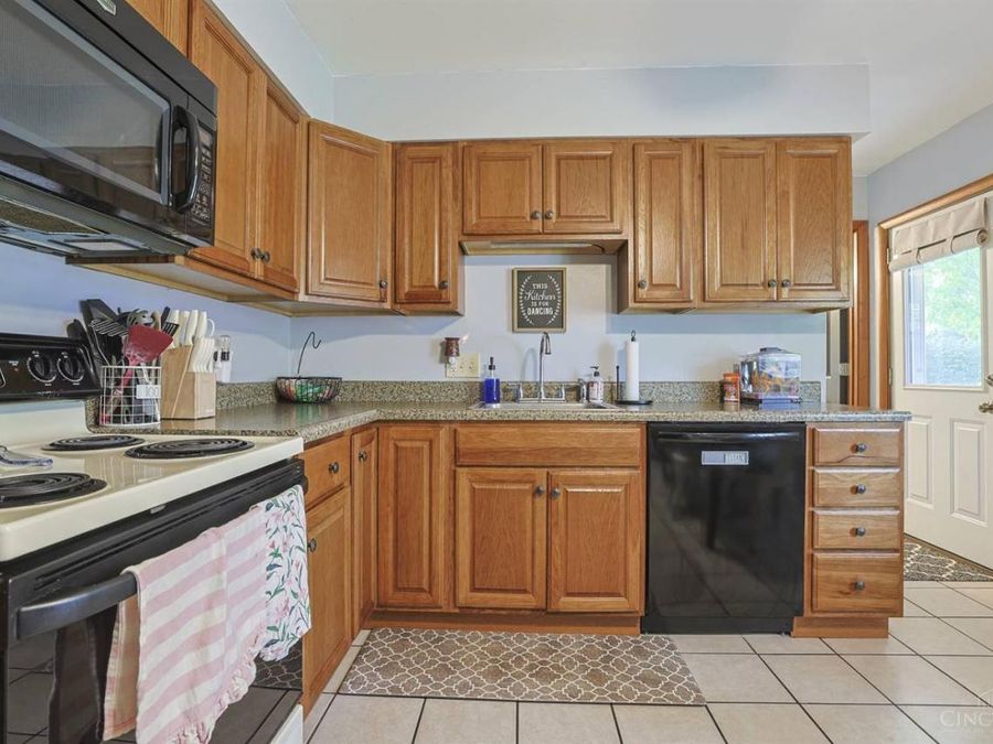 2465 Horning Drive, Fairfield, OH 45014 Photo 9