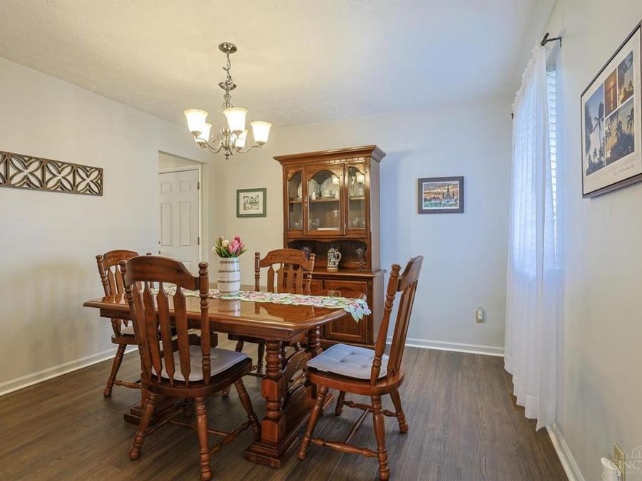 1858 Fallbrook Lane, Springfield Township, OH 45240 Photo 11
