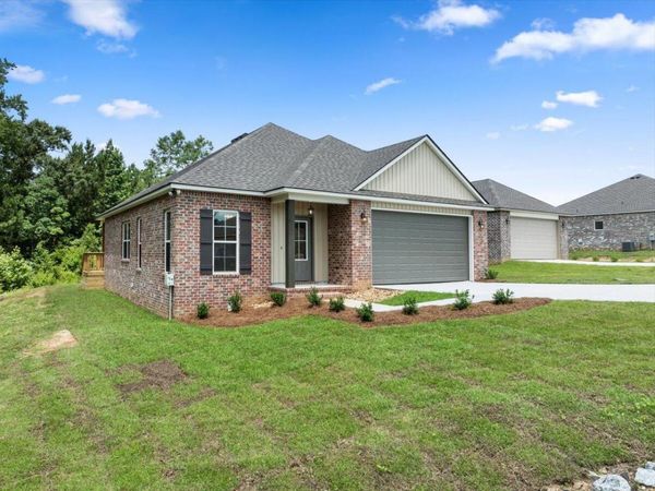 19 Golden Oak, Hattiesburg, MS 39402