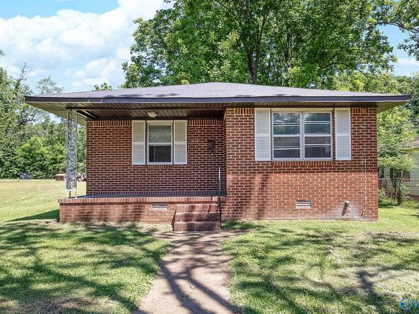 1616 Chestnut Street, Decatur, AL 35601