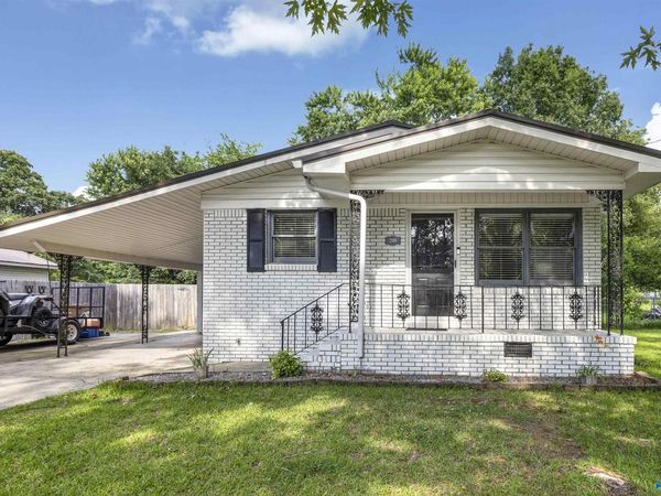 200 Washington Street NW, Hartselle, AL 35640