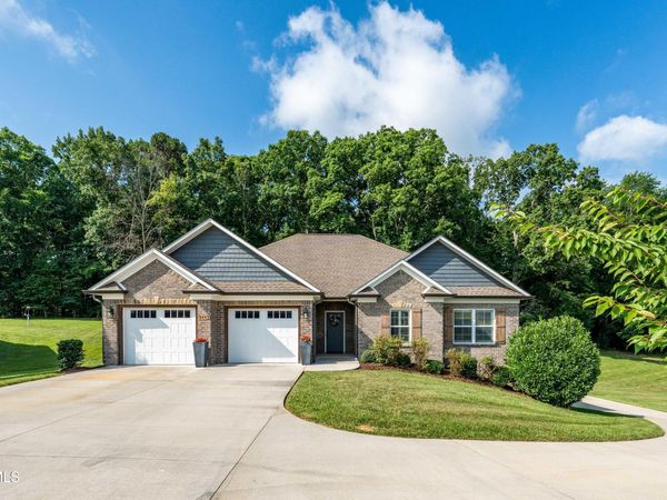 3441 Allison Meadows, Piney Flats, TN 37686