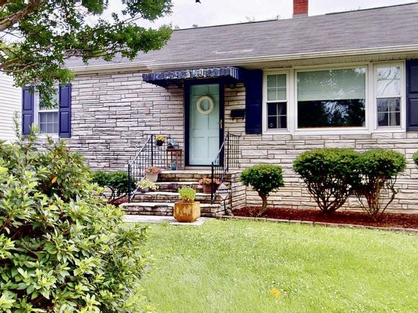 1936 Seymour Ave, Knoxville, TN 37917