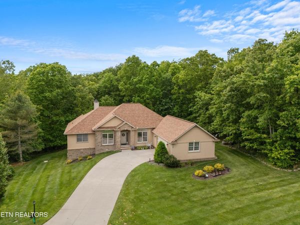 12 Dewsbury Terrace, Crossville, TN 38558