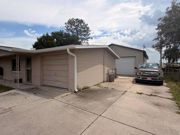 5 CARL COURT , BEVERLY HILLS, FL 34465