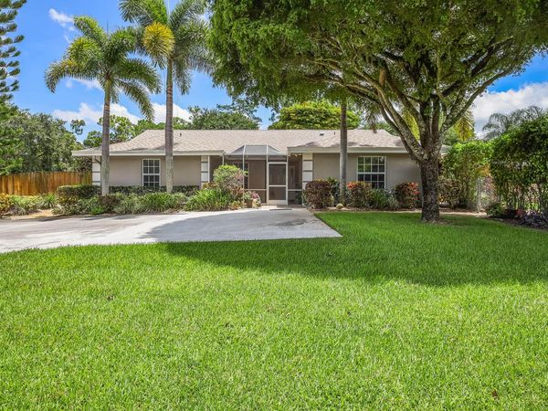 8970 Yearling Drive, Lake Worth, FL 33467