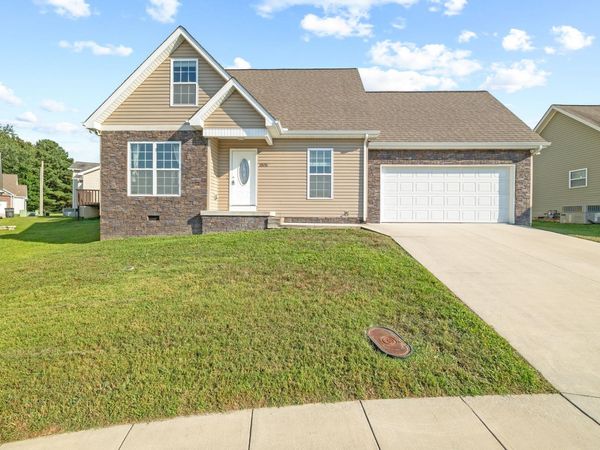 1805 Birdie Ct , Cookeville, TN 38506