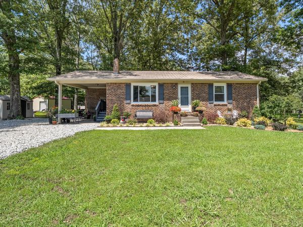 60 Andys Pl , Estill Springs, TN 37330