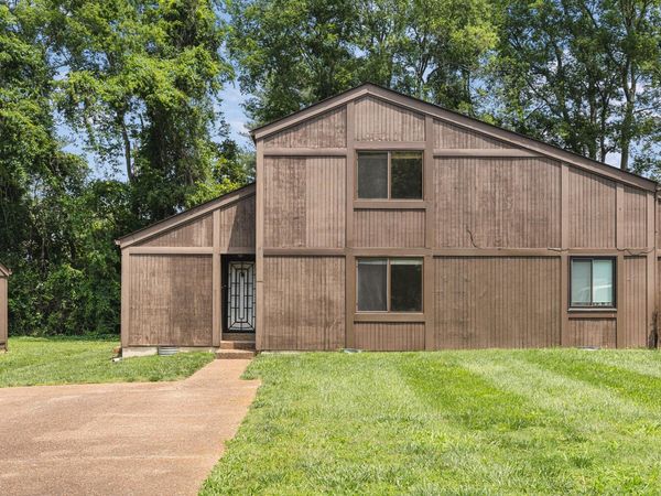 522 Doral Country Dr , Nashville, TN 37221