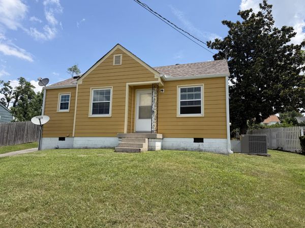 2214 Maplecrest Dr , Nashville, TN 37214