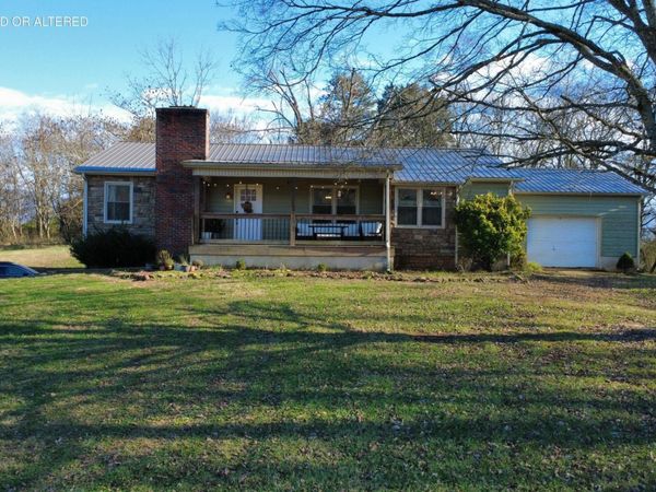 32096 U.S. 127 , Pikeville, TN 37367