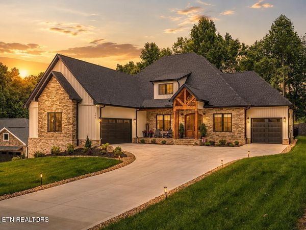 106 Daksi Way , Loudon, TN 37774