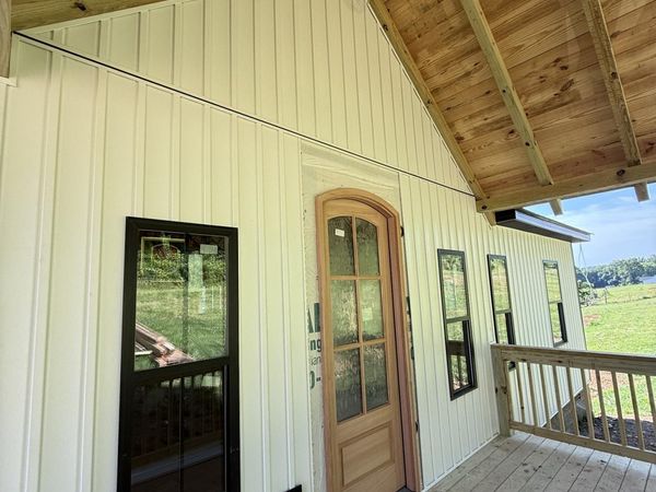 584 Buckeye Rd , Cumberland City, TN 37050