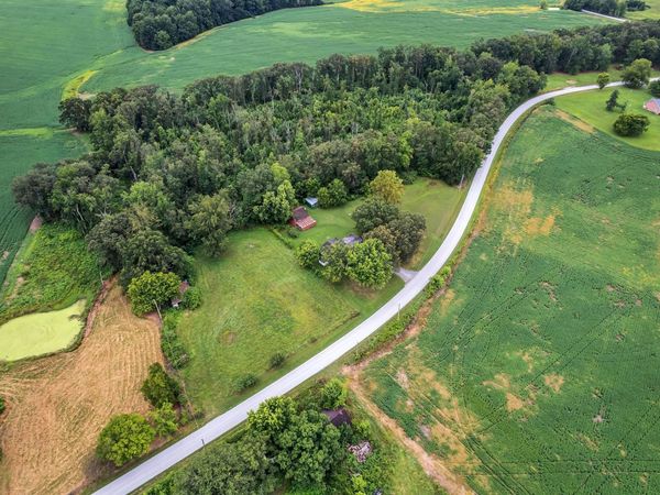 1459 Pete Sain Rd , Manchester, TN 37355