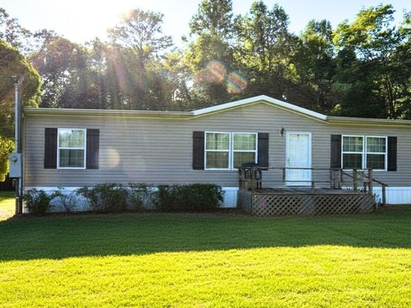 157 Roblyer Road , Benton, TN 37307