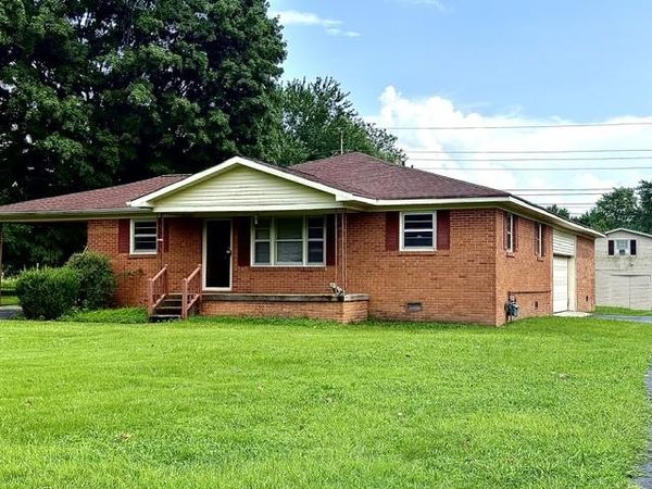 10 Benson Cir , Fayetteville, TN 37334