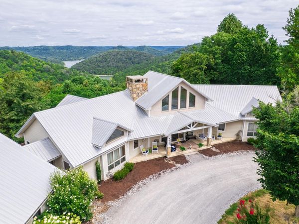 4445 Hurricane Ridge Rd , Smithville, TN 37166