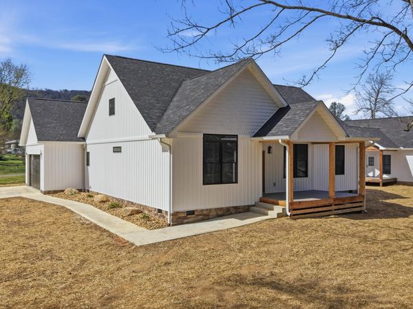 110 Rose Street, Dayton 37321
