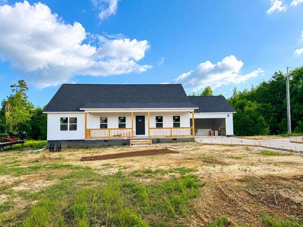 141 County Road 681 , Flat Rock 35966