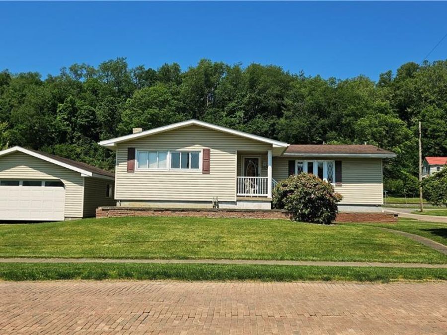 113 Main Street , Rayland, OH 43943 Photo 1