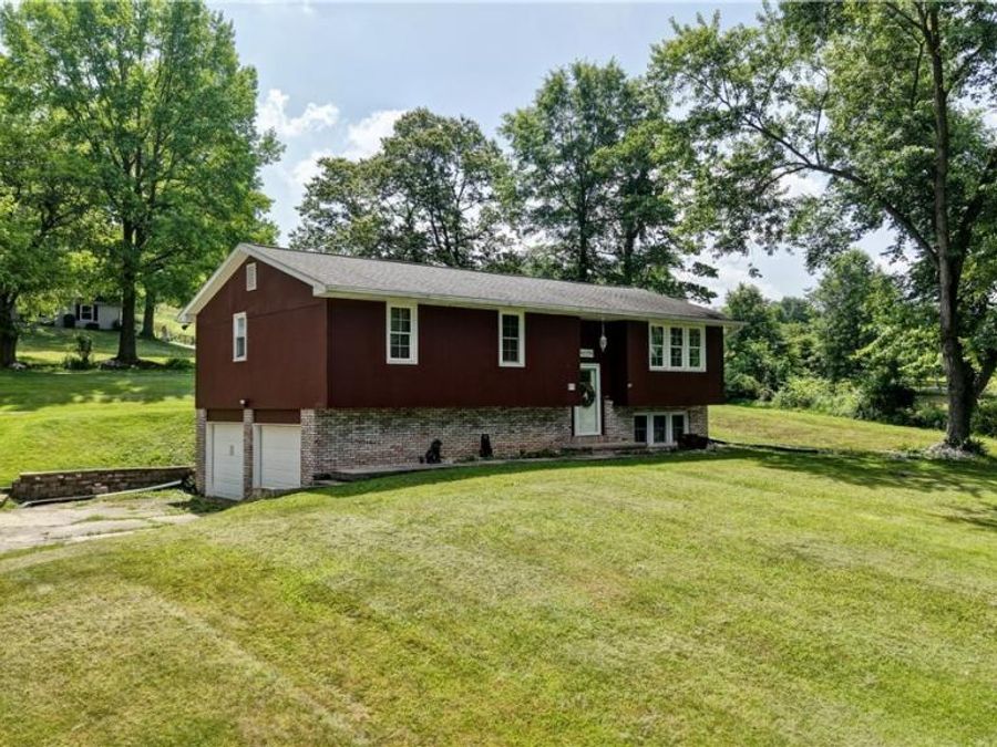 3931 Clay Drive NE, Dover, OH 44622 Photo 1