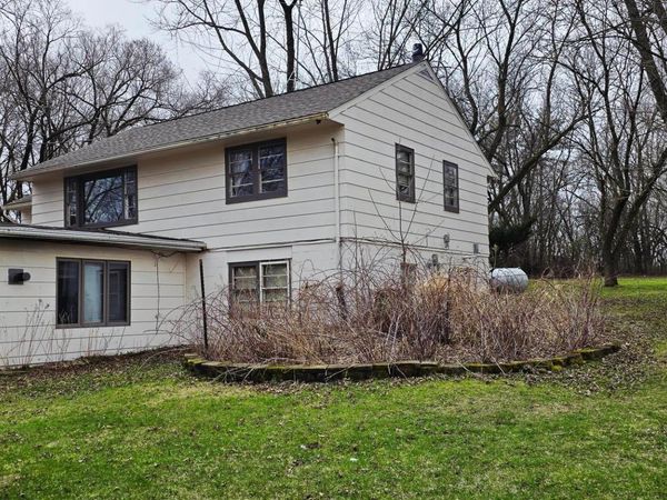 21451 775th Avenue , Albert Lea, MN 56007